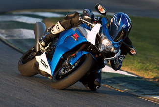 Официальные фотографии Suzuki GSX-R1000 K9